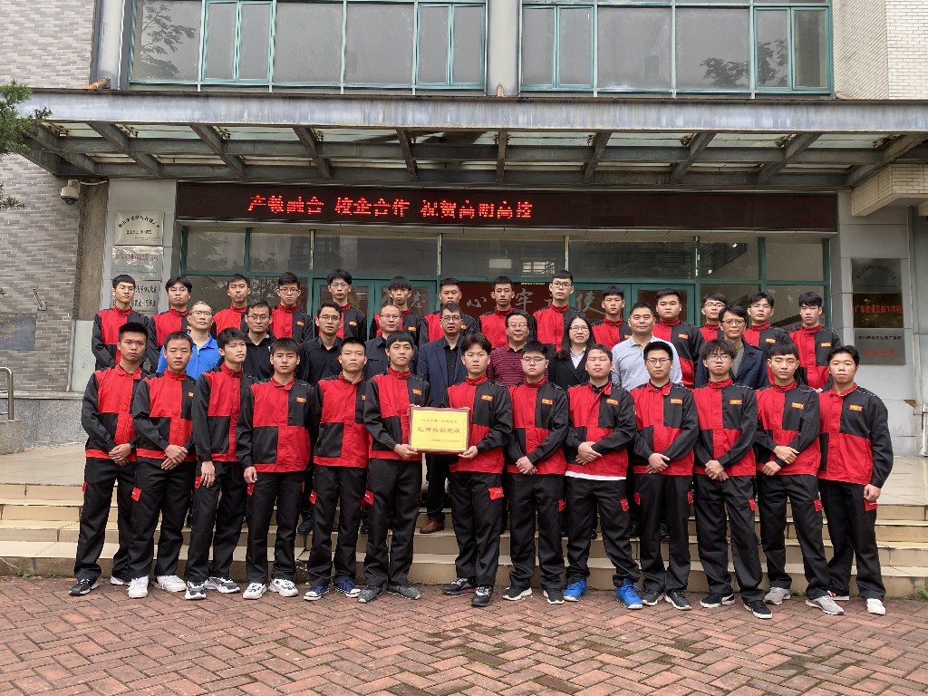 laser advanced talents school class, baisheng laser news cooperation with education